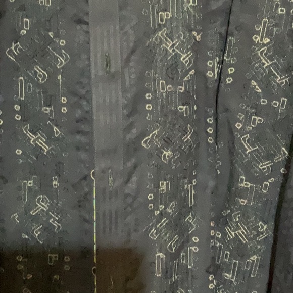 Robert GRAHAM APPAREL - Picture 2 of 6